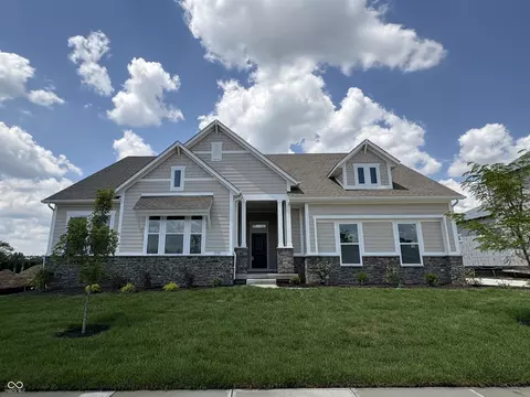 15915 Bellows Dr, Fishers, IN 46040