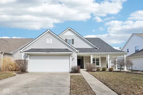 15104 Smithfield Dr, Westfield, IN 46074