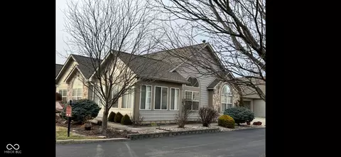 1016 Laurelwood Ln #D, Greenwood, IN 46142