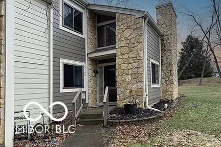 5746 Overcrest Dr, Indianapolis, IN 46237