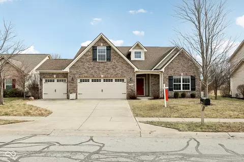 16048 Plains Rd, Noblesville, IN 46062
