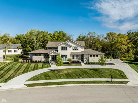 15973 Oak Park Ln, Westfield, IN 46074