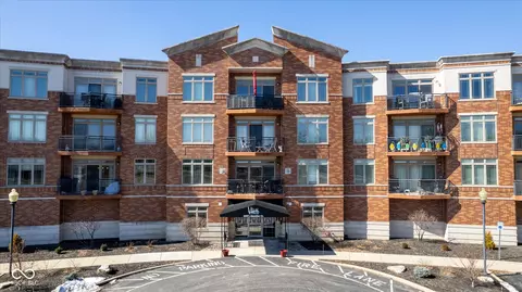 20971 Shoreline Ct #412, Noblesville, IN 46062