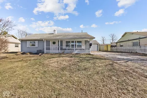 453 Carol Dr, Greenwood, IN 46143