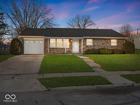 518 Howard St, Shelbyville, IN 46176