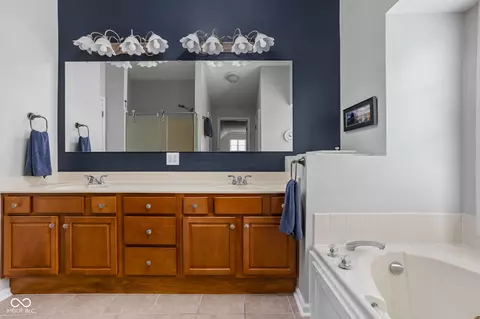 12576 Mojave Dr, Fishers, IN 46037 photo 27