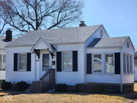 2209 Crawford St, Terre Haute, IN 47803
