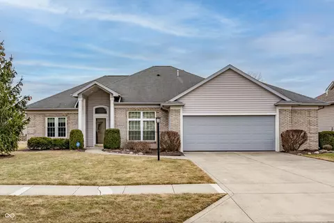 2324 Coral Bay Ct, Fort Wayne, IN 46814