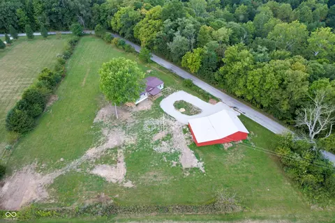 7207 N County Road 600 E, Bainbridge, IN 46105