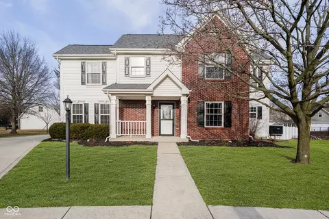 303 Hemlock Ct, Brownsburg, IN 46112