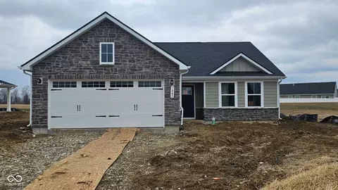 7042 E Bean Blossom Dr, Camby, IN 46113