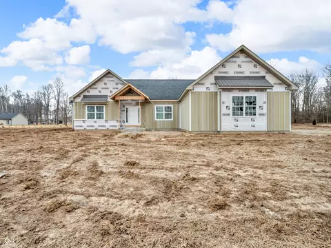 1248 Redwood Dr, Crawfordsville, IN 47933