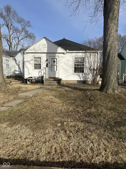 4017-4019 Clarendon Rd, Indianapolis, IN 46208