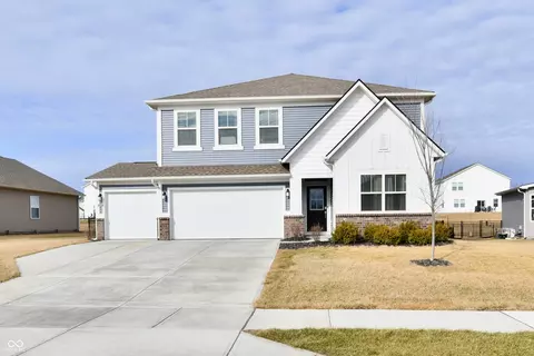28 Lively Pl, Cicero, IN 46034