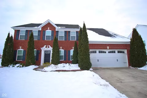 1169 Richmond Ln, Greenwood, IN 46143