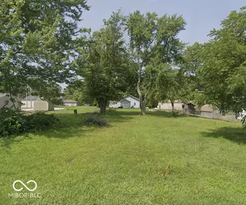 1218 S 24th St, Elwood, IN 46036