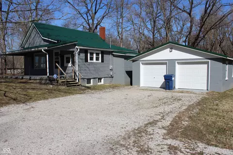 190 Barnaby Rd, Greencastle, IN 46135