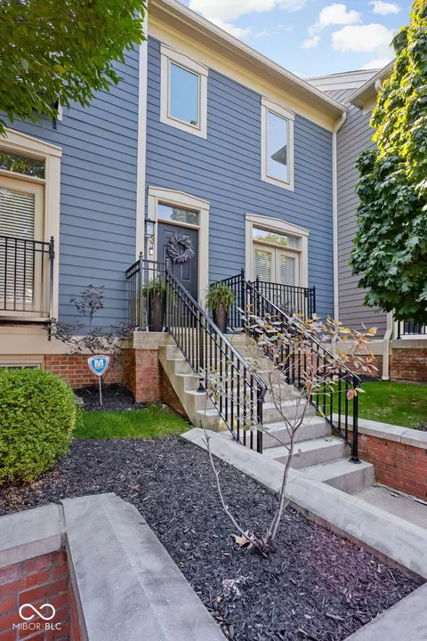 537 E New York St, Indianapolis, IN 46202