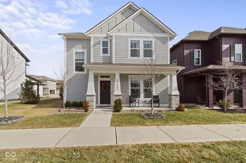 17302 Dovehouse Ln, Westfield, IN 46074