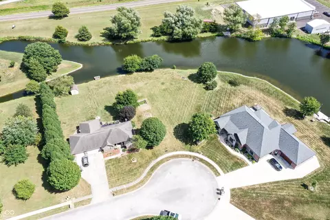 4789 Freida Ct, Coatesville, IN 46121