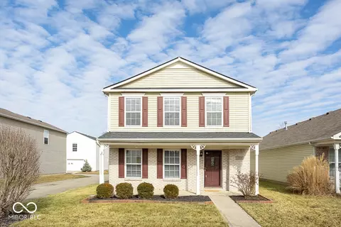 12884 Courage Xing, Fishers, IN 46037