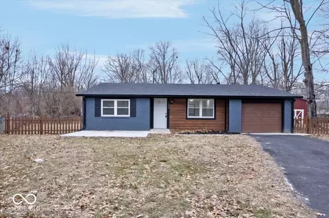 1622 Crest Ct, Indianapolis, IN 46214