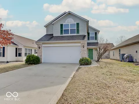 435 Vernon Pl, Westfield, IN 46074