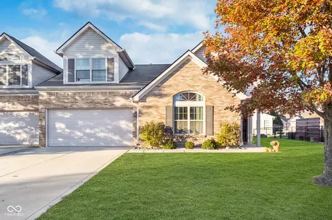 2148 Heathrow Ct, Brownsburg, IN 46112