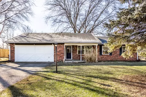6801 Perry Ct, Indianapolis, IN 46219