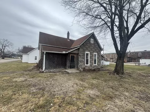 20 W Elm St, Morgantown, IN 46160