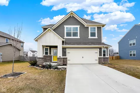 2705 Grassy Branch Dr, Whitestown, IN 46075