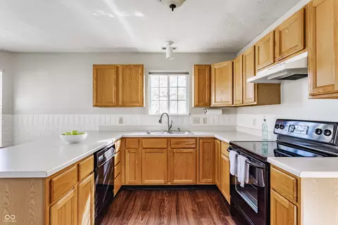 3841 Constitution Dr, Carmel, IN 46032 photo 10