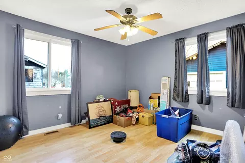 Bedroom - 511 E Thompson St, Edinburgh, IN 46124 photo 4 of 8