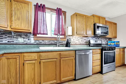 Kitchen - 511 E Thompson St, Edinburgh, IN 46124 photo 5 of 5