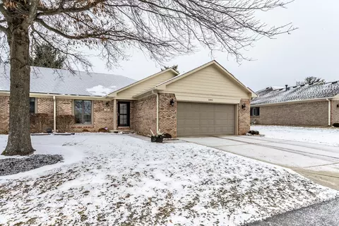 5451 Carnoustie Cir, Avon, IN 46123