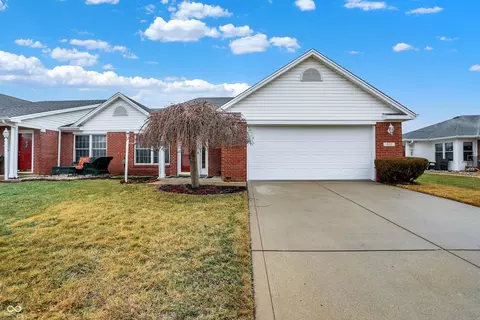 400 Reagan Cir, Franklin, IN 46131