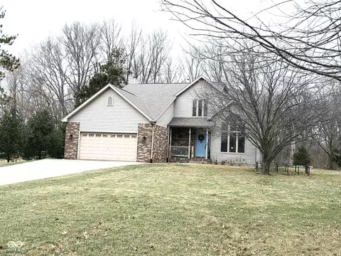 6620 W Ryan Dr, Anderson, IN 46011