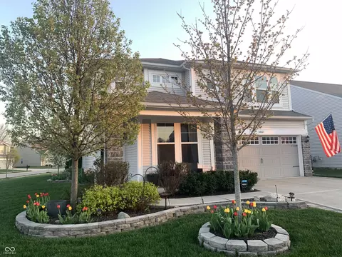6861 Park Grove Blvd, Whitestown, IN 46075