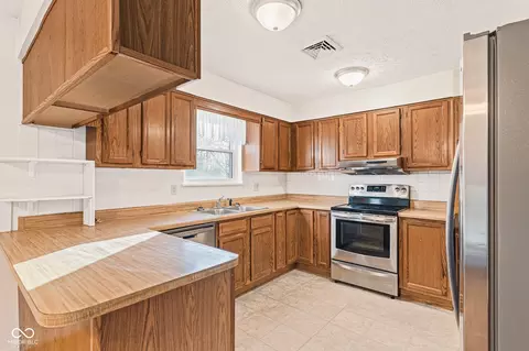 Kitchen - 348 E Oard Spring Rd, Austin, IN 47102 photo 1 of 2