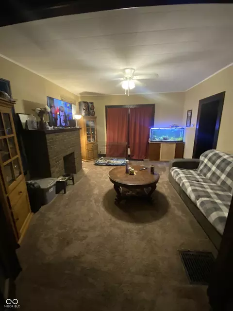 304 N Hackley St, Muncie, IN 47305 photo 8