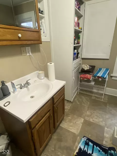304 N Hackley St, Muncie, IN 47305 photo 6
