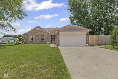 1135 Sherwood Dr, Danville, IN 46122