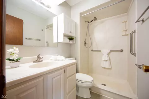 523 Memory Ln, Carmel, IN 46032 photo 18