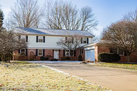 523 Memory Ln, Carmel, IN 46032