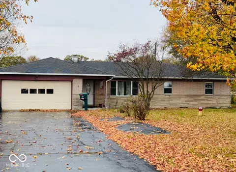 3186 S Avon Ave, Plainfield, IN 46168