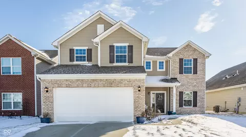 5303 Brandywine Dr, Whitestown, IN 46075