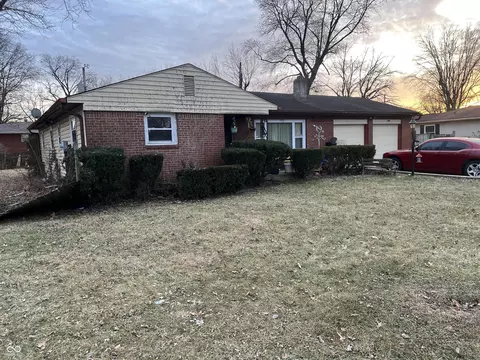 6921 Clemdale Ave, Lawrence, IN 46226