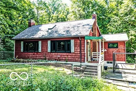 9464 N State Rd 135, Morgantown, IN 46160