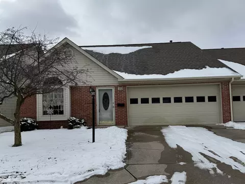 1212 Chestnut Ln, Lebanon, IN 46052