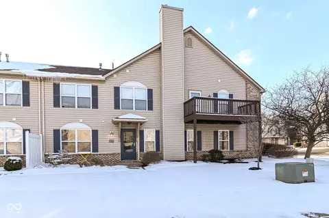 430 Villa Meadows Dr #201, Avon, IN 46123